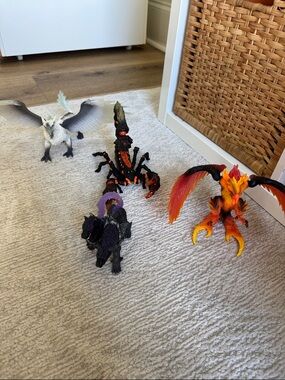 Set of 4 Dragon & Creature schleich Figures